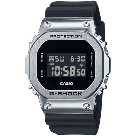 Casio GM-5600U-1